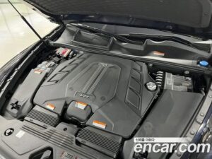 Bentley Bentayga 4.0 V8 2021 года из Южной Кореи