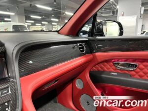 Bentley Bentayga 4.0 V8 2021 года из Южной Кореи