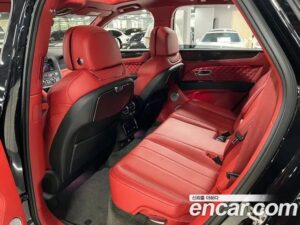 Bentley Bentayga 4.0 V8 2021 года из Южной Кореи