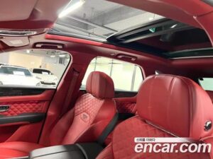 Bentley Bentayga 4.0 V8 2021 года из Южной Кореи