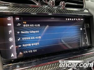 Bentley Bentayga 4.0 V8 2021 года из Южной Кореи