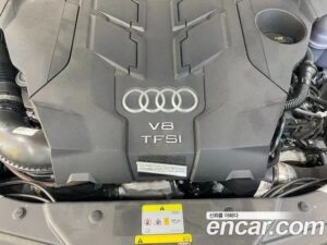 Audi A8 60 TFSI 4WD LWB 2021 года из Южной Кореи