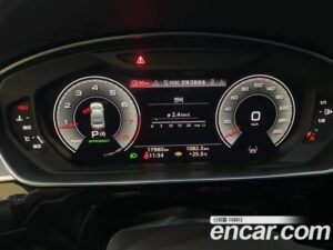 Audi A8 60 TFSI 4WD LWB 2021 года из Южной Кореи