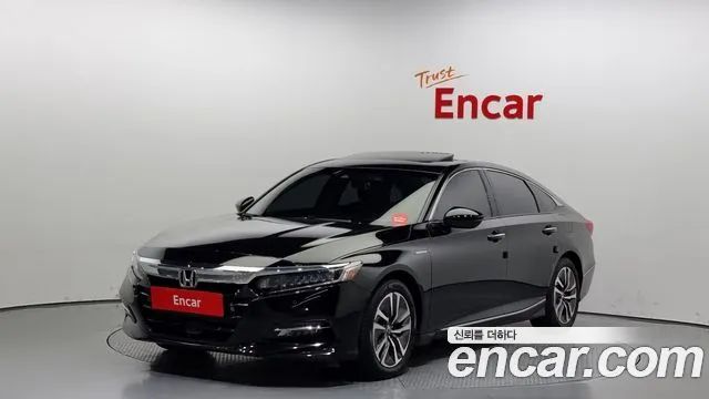 Honda Accord 2.0 HYBRID Touring 2019 года из Кореи