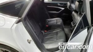 Audi A7 50 TDI 4WD Premium 2020 года из Южной Кореи