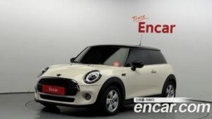 Mini Cooper DEFAULT 2020 года из Южной Кореи