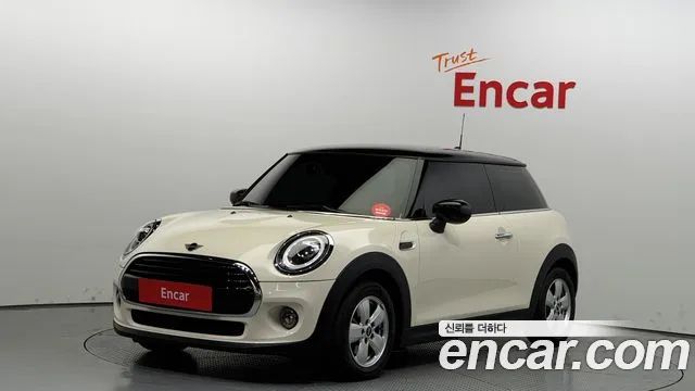 Mini Cooper DEFAULT 2020 года из Кореи