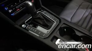 Volkswagen Passat 2.0 TDI 4motion Prestige 2021 года из Южной Кореи