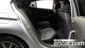 Volkswagen Passat 2.0 TDI 4motion Prestige 2021 года из Южной Кореи