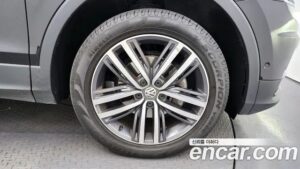 Volkswagen Tiguan 2.0 TDI Prestige 2020 года из Южной Кореи
