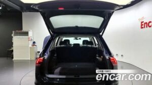 Volkswagen Tiguan 2.0 TDI Prestige 2020 года из Южной Кореи