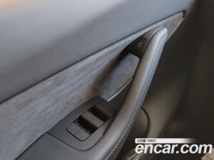 Tesla Model Y LONG RANGE 2022 года из Южной Кореи