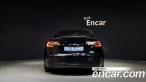 Tesla Model 3 Standard RANGE Plus 2020 года из Южной Кореи
