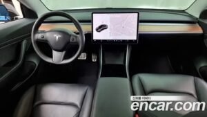 Tesla Model 3 Standard RANGE Plus 2020 года из Южной Кореи