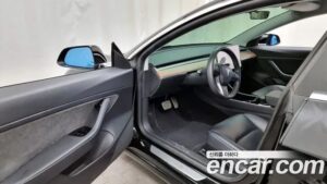 Tesla Model 3 Standard RANGE Plus 2020 года из Южной Кореи