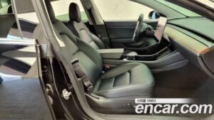 Tesla Model 3 Standard RANGE Plus 2020 года из Южной Кореи