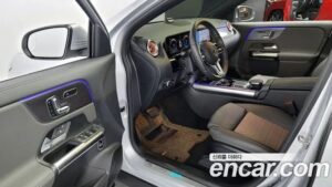 Mercedes-Benz EQA EQA250 2022 года из Южной Кореи