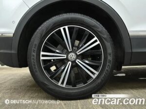 Volkswagen Tiguan 2.0 TDI Prestige 2020 года из Южной Кореи