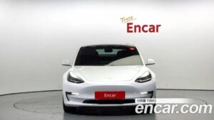 Tesla Model 3 Performance 2020 года из Южной Кореи