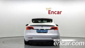 Tesla Model 3 Performance 2020 года из Южной Кореи