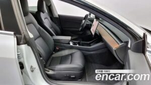 Tesla Model 3 Performance 2020 года из Южной Кореи