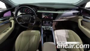 Audi e-tron 50 4WD 2021 года из Южной Кореи