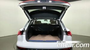Audi e-tron 50 4WD 2021 года из Южной Кореи