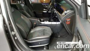Mercedes-Benz GLB-Class GLB250 4MATIC 2020 года из Южной Кореи