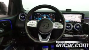Mercedes-Benz GLB-Class GLB250 4MATIC 2020 года из Южной Кореи