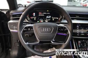 Audi A8 55 TFSI 4WD LWB 2021 года из Южной Кореи