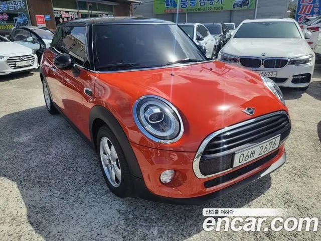Mini Cooper DEFAULT 2019 года из Кореи