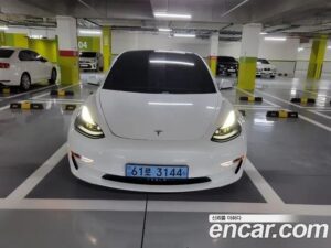 Tesla Model 3 LONG RANGE 2021 года из Южной Кореи