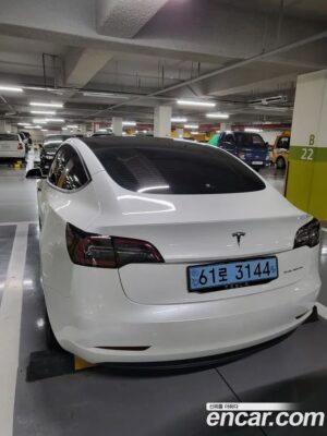 Tesla Model 3 LONG RANGE 2021 года из Южной Кореи