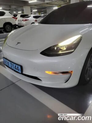 Tesla Model 3 LONG RANGE 2021 года из Южной Кореи