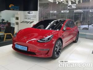 Tesla Model 3 Performance 2022 года из Южной Кореи