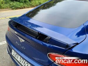 Bentley Continental 6.0 GT 2019 года из Южной Кореи