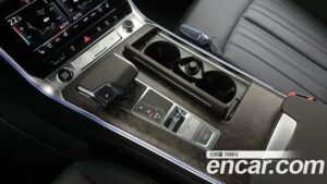 Audi A7 45 TDI 4WD Premium 2021 года из Южной Кореи