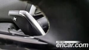 Peugeot 5008 1.5 BlueHDi ALLURE 2019 года из Южной Кореи