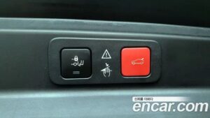 Peugeot 5008 1.5 BlueHDi ALLURE 2019 года из Южной Кореи
