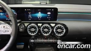 Mercedes-Benz CLA-Class CLA250 4MATIC 2020 года из Южной Кореи