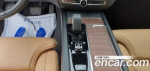 Volvo V60 B5 AWD 2022 года из Южной Кореи