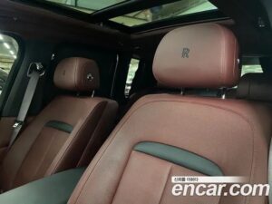 Rolls-Royce Cullinan 6.7 V12 2020 года из Южной Кореи