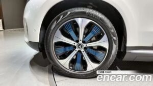Mercedes-Benz EQC EQC400 4MATIC 2020 года из Южной Кореи