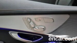 Mercedes-Benz EQC EQC400 4MATIC 2020 года из Южной Кореи