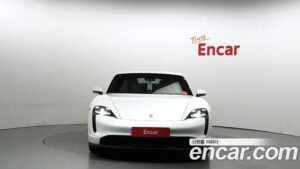 Porsche Taycan Base 2022 года из Южной Кореи
