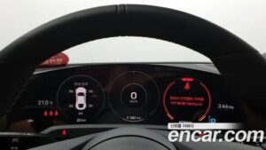 Porsche Taycan Base 2022 года из Южной Кореи