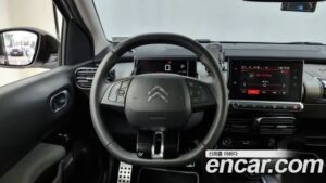 Citroen-DS C4 CACTUS 1.5 BlueHDi SHINE 2019 года из Южной Кореи