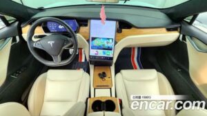 Tesla Model S LONG RANGE 2020 года из Южной Кореи