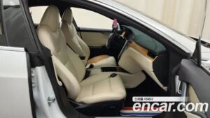 Tesla Model S LONG RANGE 2020 года из Южной Кореи
