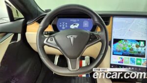 Tesla Model S LONG RANGE 2020 года из Южной Кореи